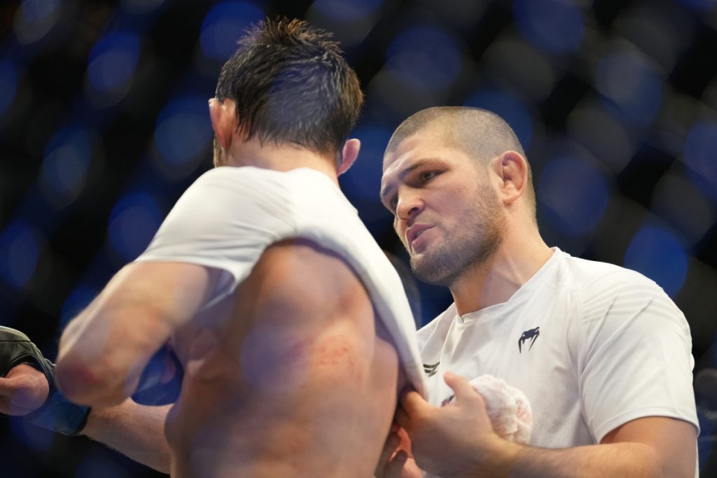 Pupilo Decepciona E Khabib Nurmagomedov Perde Invencibilidade Como