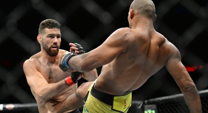 Weidman ‘comemora’ Dia dos Namorados com Anderson Silva; entenda