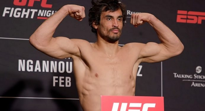 ‘Batalha’ entre Kron Gracie e Cub Swanson recebe prêmio de ‘Luta da Noite’ em Tampa