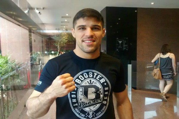 Vicente Luque planeja treinos de wrestling com desafiante ao cinturão do UFC