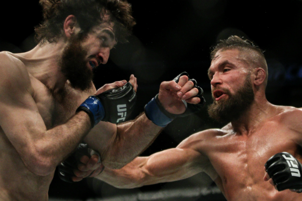 Stephens faz previsão ‘sangrenta’ sobre luta principal do UFC México; entenda