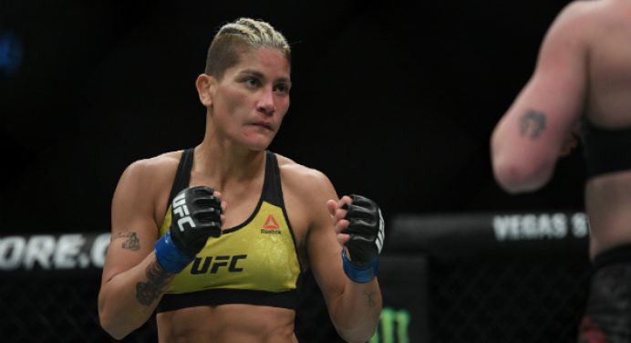 Priscila Cachoeira recebe R$ 210 mil em bônus no UFC Nova Zelândia