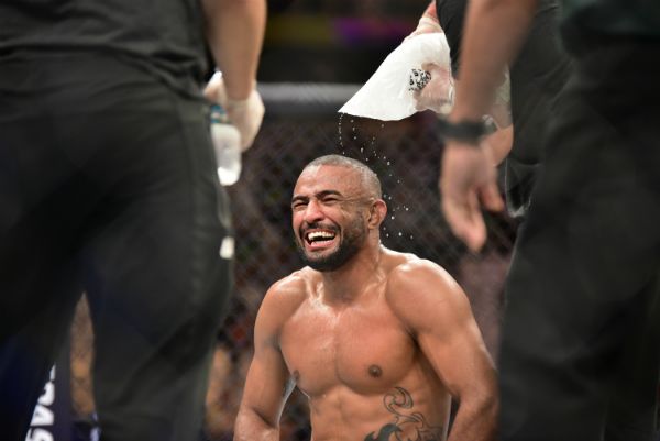 ‘Serginho’ Moraes abre as portas para luta com Demian Maia no UFC Rio