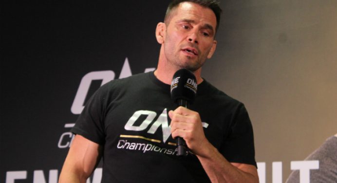 Rich Franklin lamenta não ter enfrentado Bisping e ‘Minotouro’ no Ultimate