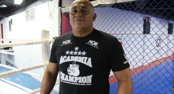 Luiz Dórea narra rotina de treinos de Anderson Silva aos 44 anos: “Focamos em qualidade”