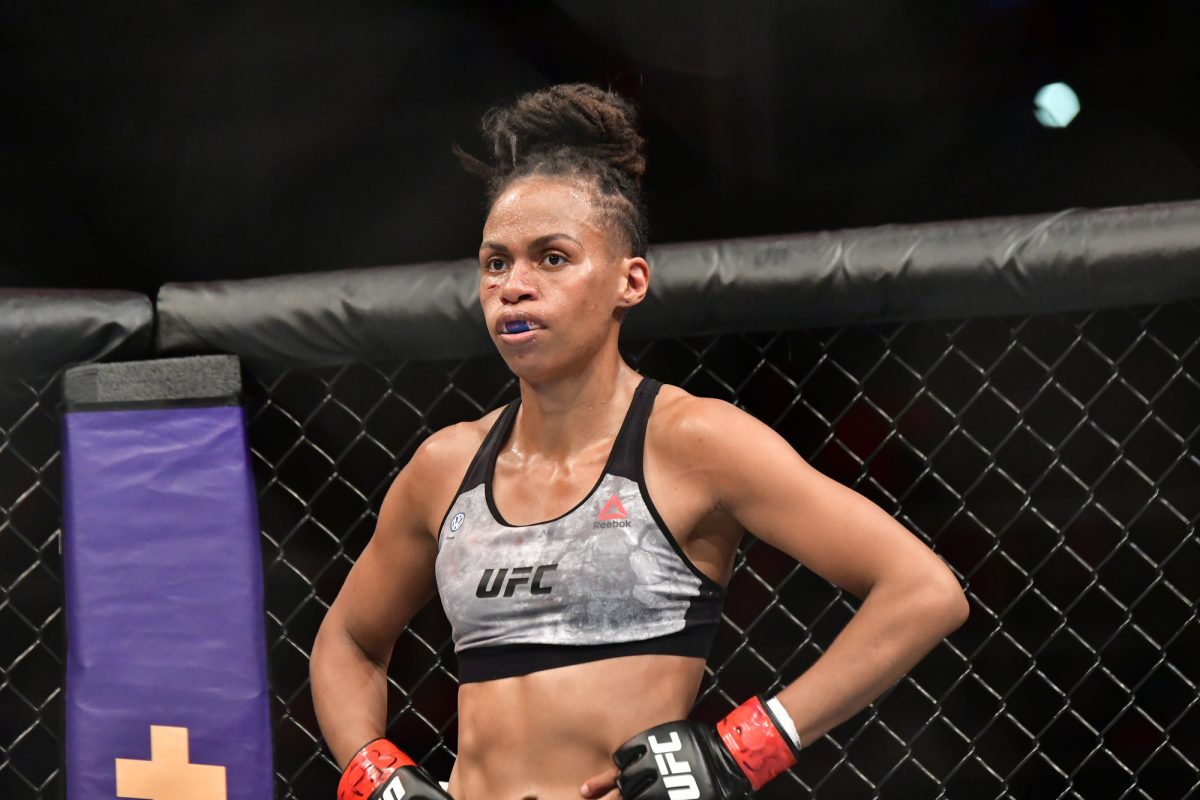 Proibição de entrada de brasileiros nos EUA obriga UFC a adiar Luana ‘Dread’ vs Ariane Lipski