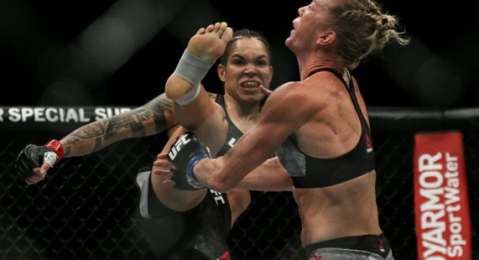 Amanda Nunes ganha posição no ranking peso-por-peso do UFC; Ben Askren despenca