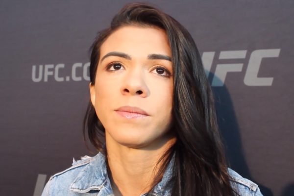 Claudia Gadelha mira vitória no UFC 246 para voltar ao ‘bolo’ e disputar cinturão em 2020