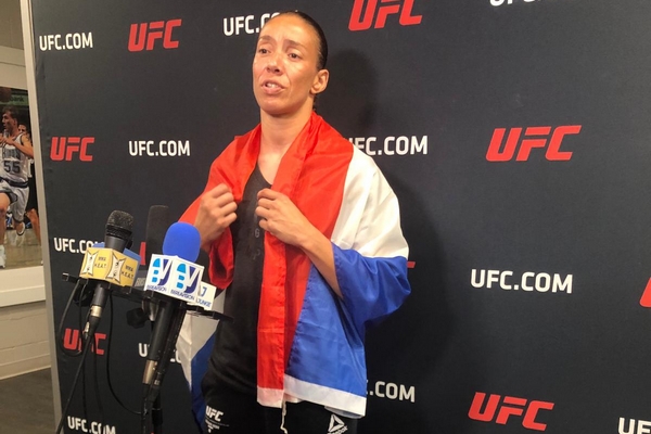 De Randamie revela conselho dado a Ladd no octógono: “Você é o futuro”