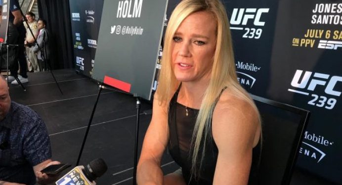 Holm dispensa rótulo de ‘melhor da história’ mesmo se vencer Amanda no UFC 239