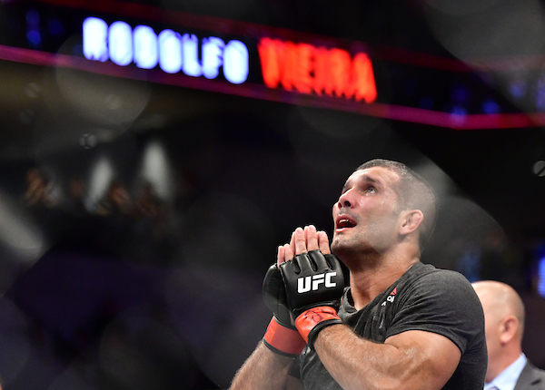 Rodolfo Vieira revela “medo” com estreia vitoriosa no UFC: “Desafio muito grande”