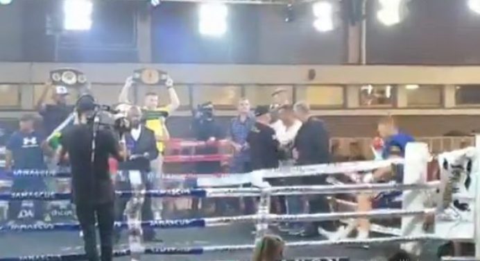 Campeão de boxe sofre queda após cordas do ringue se romperem durante aquecimento; veja