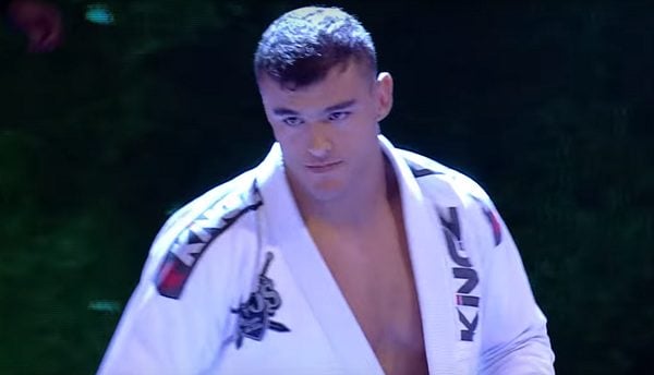Astro do jiu-jitsu brasileiro recebe suspensão de um ano da USADA após flagra