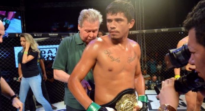 Campeão inusitado! Klinger ‘Do Boxe’ é o grande destaque do Jungle Fight 100