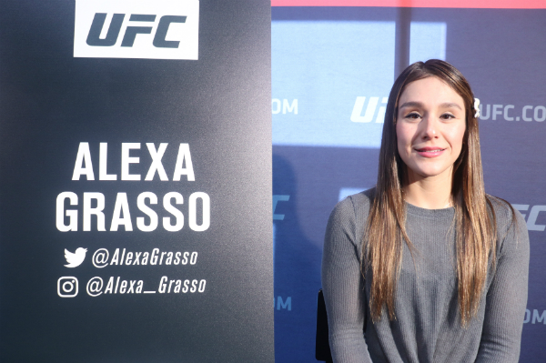 Alexa Grasso pede desculpas para Claudia Gadelha e anuncia mudança de categoria