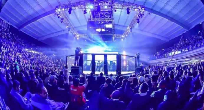 Evento inglês de MMA ignora coronavírus e mantém show nesta sexta-feira