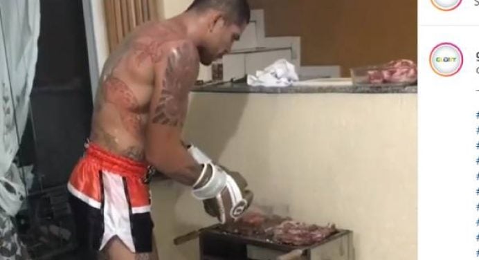 Feriado consciente! Alex ‘Poatan’ se divide entre churrasco e treinos no carnaval