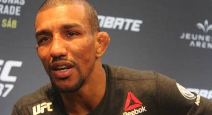 Raoni Barcelos desabafa sobre cancelamento e descaso do UFC: “Banho de água fria”