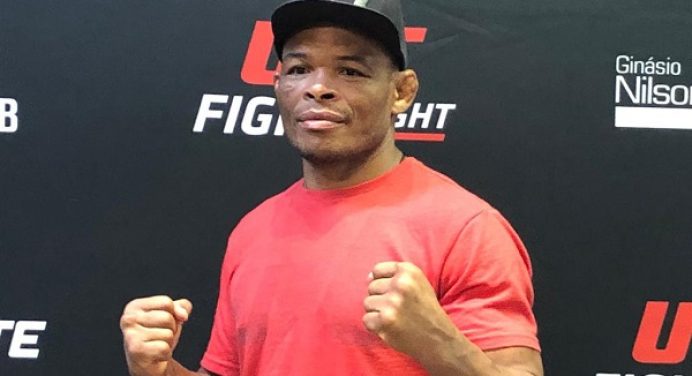 Com nova série de vitórias, ‘Massaranduba’ revela sonho de voltar a nocautear no UFC