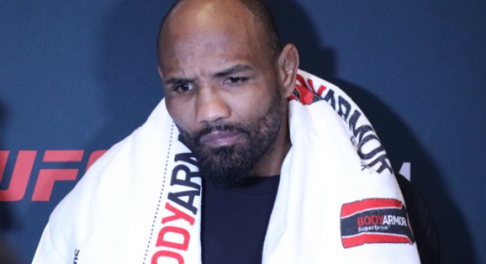 Yoel Romero celebra longevidade no MMA e pretende lutar por mais dez anos