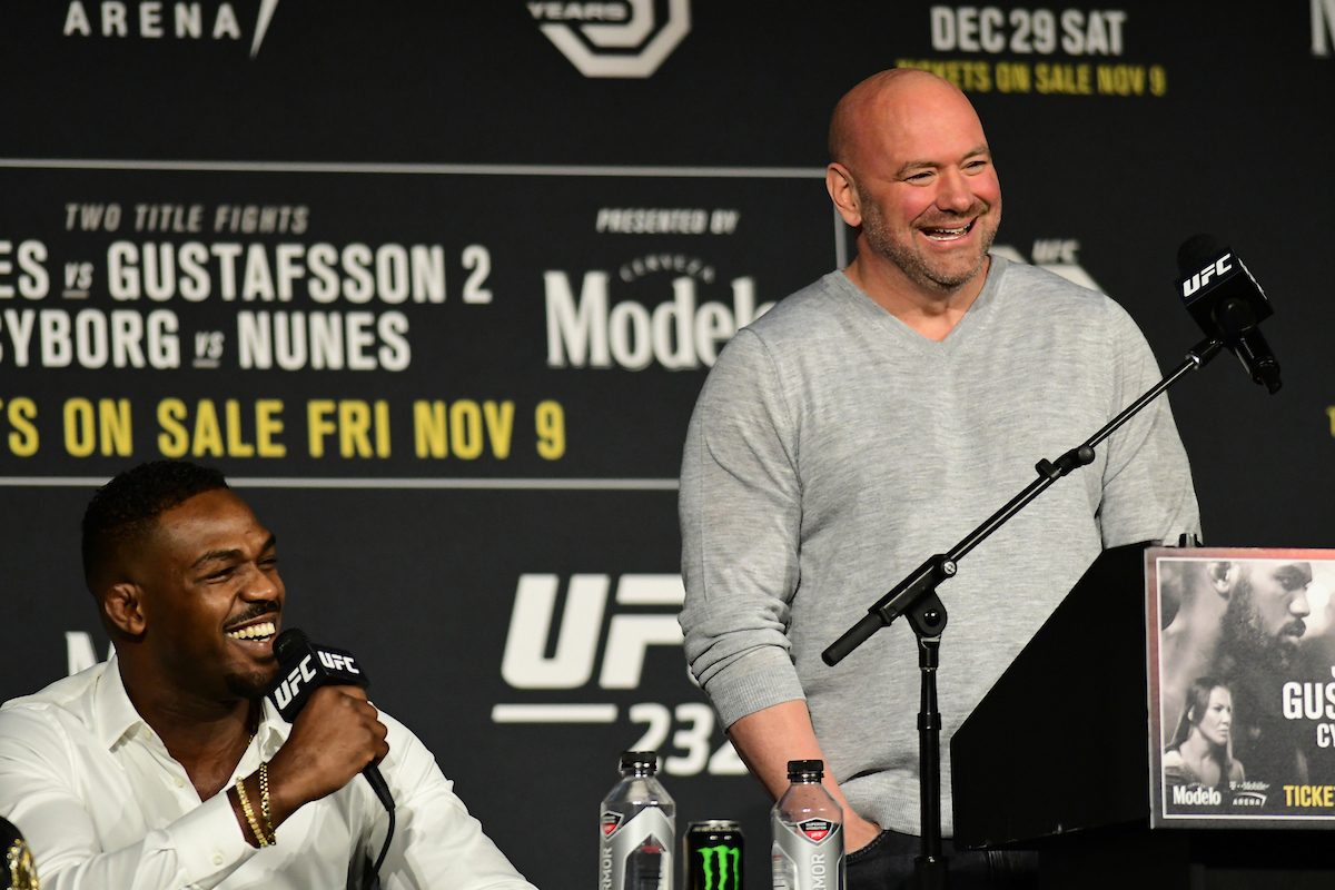 Dana White revela que ainda não tem planos de tirar título do UFC de Jon Jones