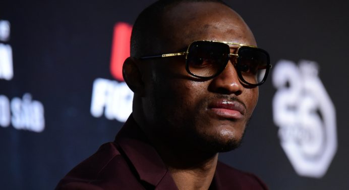 Kamaru Usman rasga elogios a brasileiro após UFC Las Vegas: “Performance espetacular”