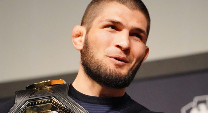 Khabib provoca e diz que Tony Ferguson está acabado após revés para Gaethje