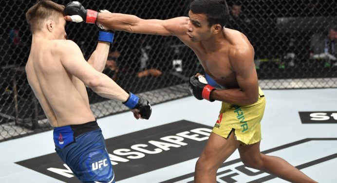 Raulian vence e se consolida no UFC; Vanessa Melo perde e corre risco de demissão