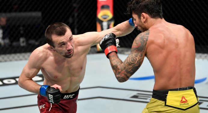 Pantoja é superado por Askarov por decisão dos jurados no UFC Abu Dhabi 3