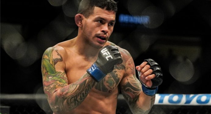 Com atuação de gala, Diego Ferreira vence e freia ‘hype’ de polonês no UFC