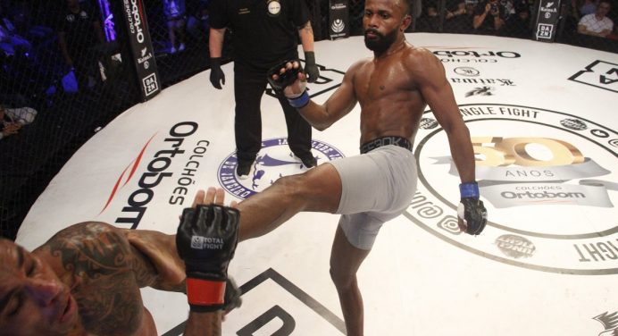 Irmão de Deiveson revela inspiração no novo campeão para ter oportunidade no UFC