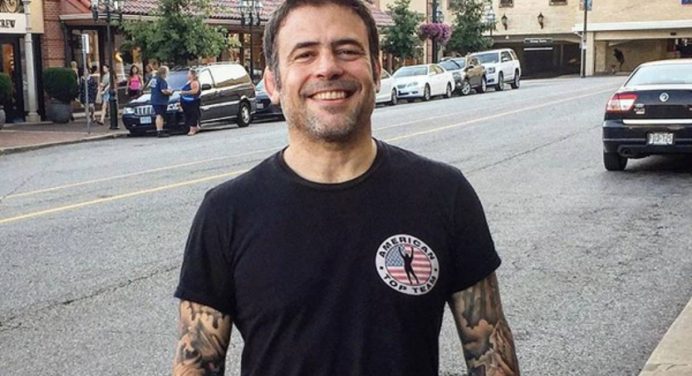 Em recuperação do COVID-19, treinador brasileiro mantém esperança de ir para ‘Ilha da Luta’