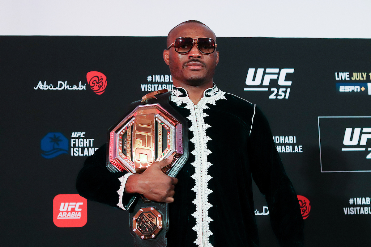 Kamaru Usman volta a afirmar desejo de enfrentar Georges St.Pierre no UFC