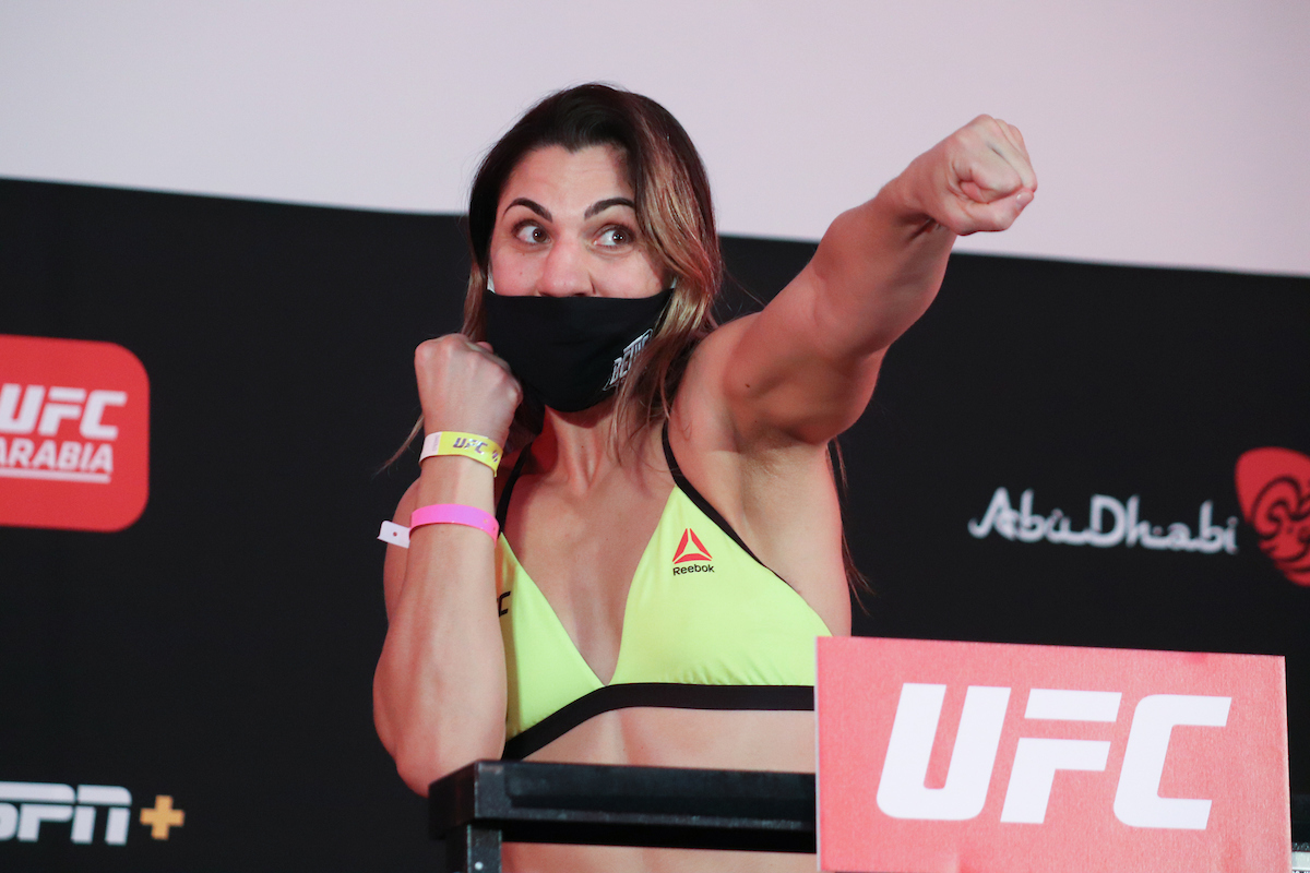 Fim da linha! Brasileira Bethe Correia é dispensada pelo UFC, diz site