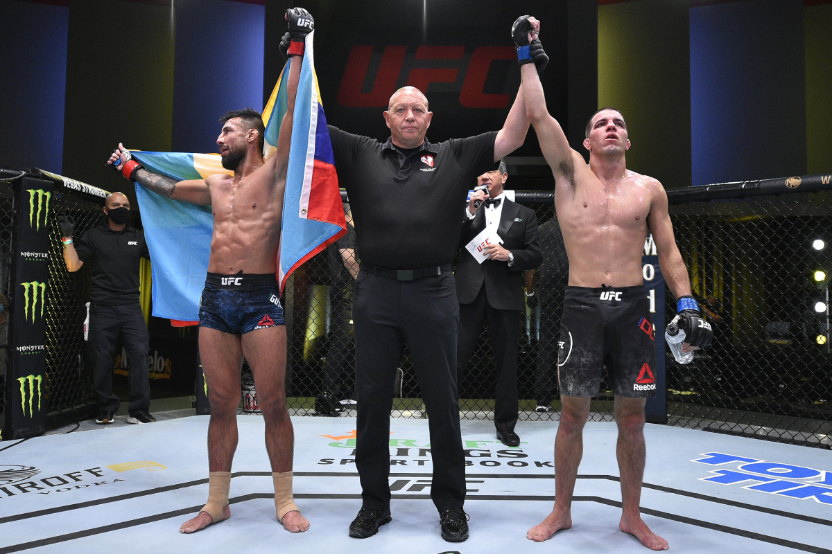 Empate e fim de jejum marcam card preliminar do UFC Las Vegas