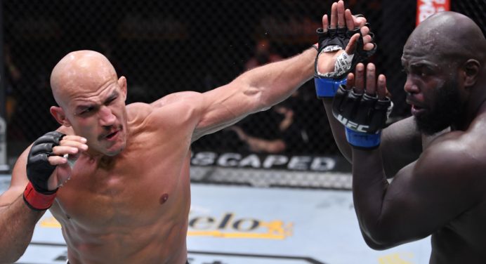 Frustrado com novo revés, ‘Cigano’ busca resposta para má fase: “Difícil de absorver”