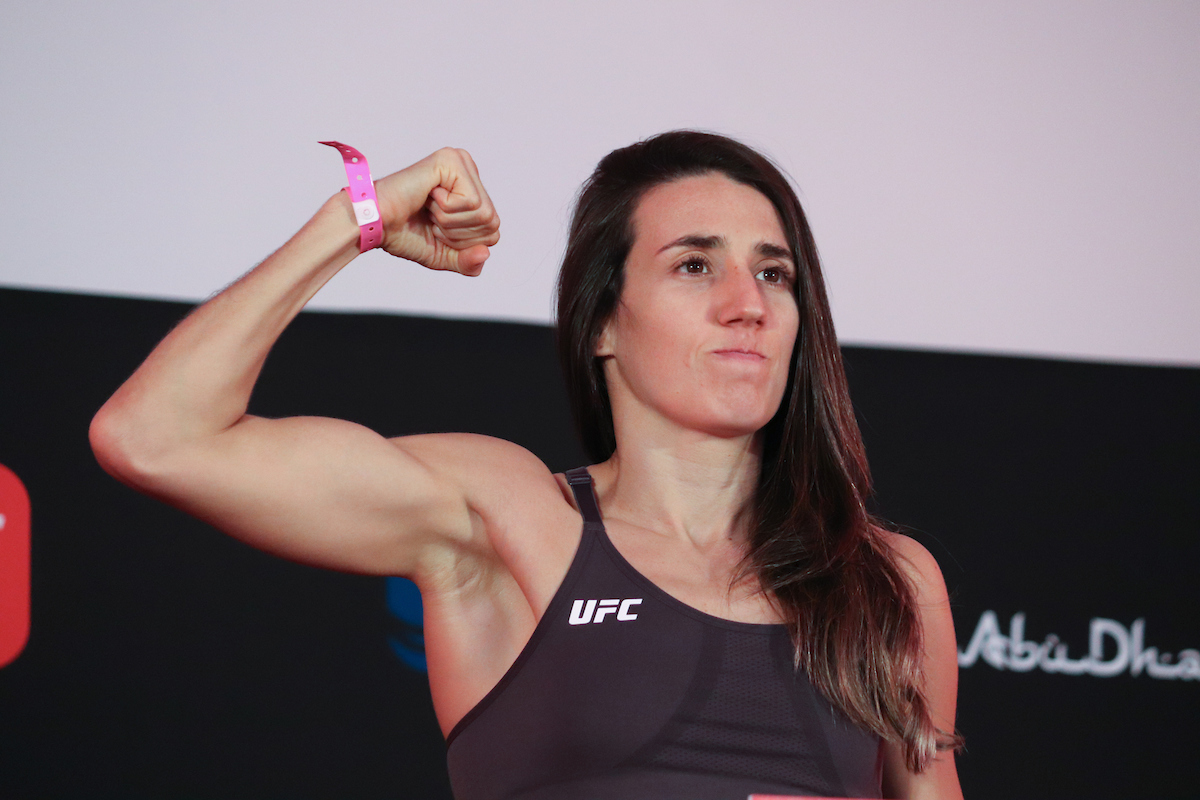 Marina Rodriguez celebra primeiro main event no UFC e promete atuação cirúrgica