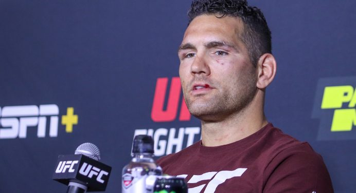 Chris Weidman ironiza desafio de Marvin Vettori e dispara: “Você não é tão bom”