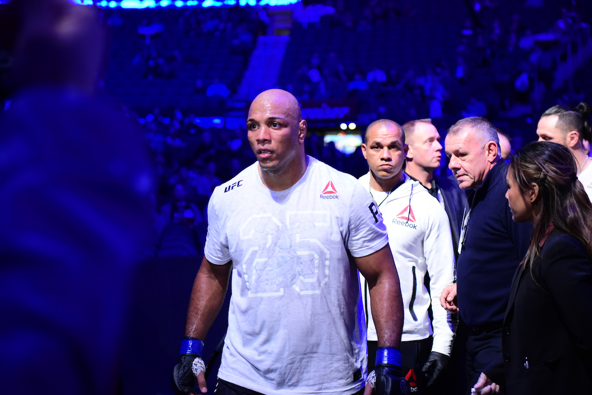 Marcos ‘Pezão’ esbanja confiança para engatar sequência positiva no UFC