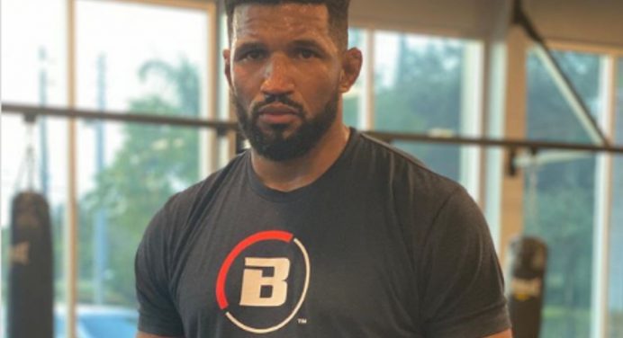 Diante de estreante, Rafael Carvalho promete dar “boas-vindas” ao rival no Bellator