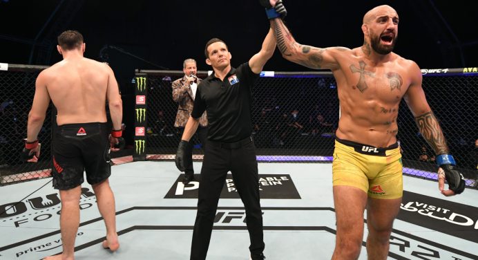 Após ficar 30 meses sem lutar, Danilo Marques vence por pontos em sua estreia no UFC