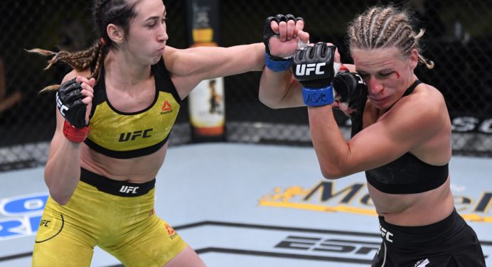 Promessa colombiana dá show de muay thai na abertura do UFC Las Vegas 10
