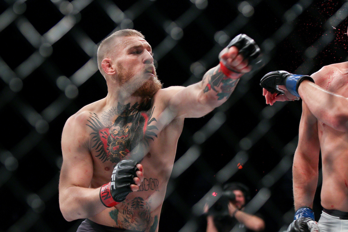 Dana White acusa Conor McGregor de tentar roubar holofotes de astros do UFC