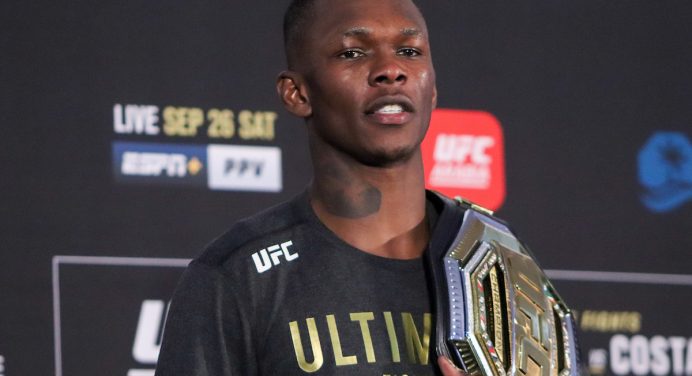 Adesanya mira duelo com Jon Jones em 2021: “Será a maior luta da história do UFC”