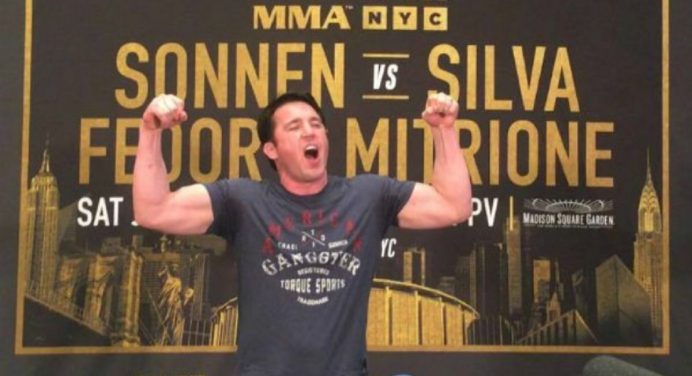 Ex-UFC Chael Sonnen é detido pela polícia de Las Vegas após briga em hotel
