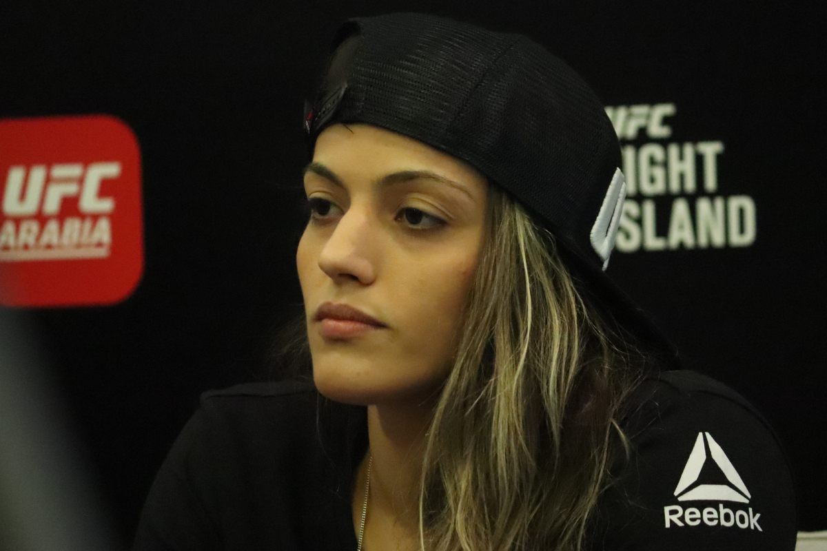 Luana ‘Dread’ substitui ‘Sheetara’ e encara Poliana Botelho em maio no UFC