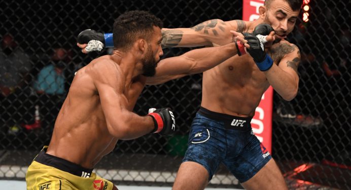 Após vitória, Edson Barboza pede que UFC marque nova luta “o mais rápido possível”