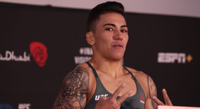 De olho no topo! ‘Bate-Estaca’ revela tática para derrotar Valentina Shevchenko