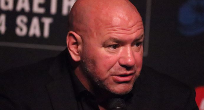 Dana White revela que Khabib quebrou o pé três semanas antes do UFC 254