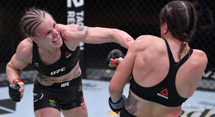 Valentina vence Jennifer Maia por decisão unânime e amplia invencibilidade na categoria